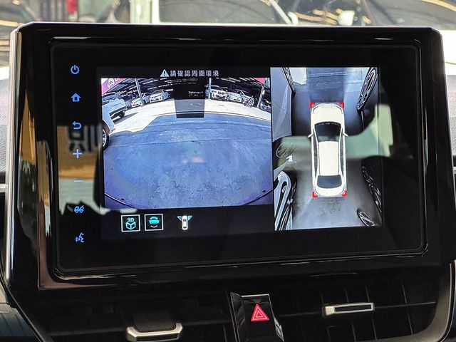 TOYOTA豐田 ALTIS  第3張相片