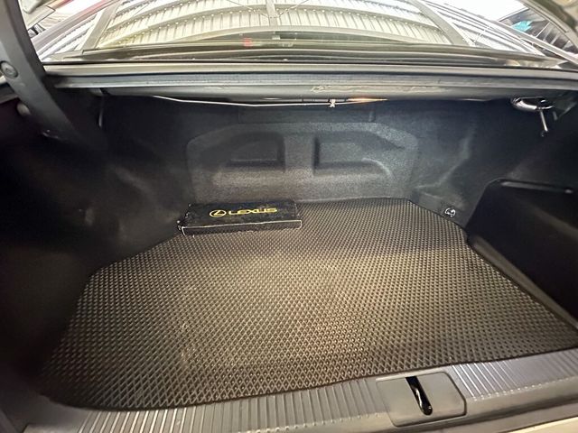 LEXUS凌志 ES300H  第14張相片