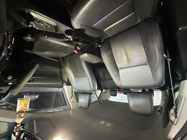 TOYOTA豐田 ALTIS  第2張相片