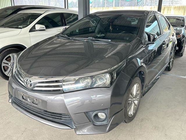 TOYOTA豐田 ALTIS  第6張相片