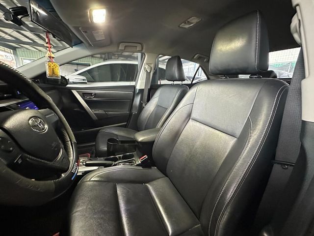 TOYOTA豐田 ALTIS  第9張相片