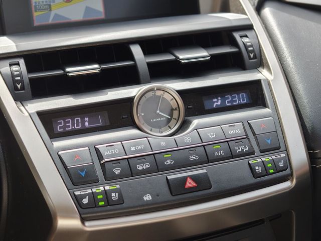 LEXUS凌志 NX200T  第12張相片