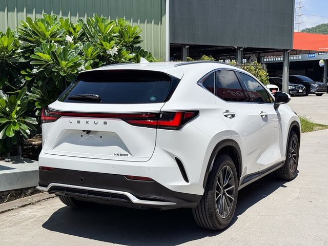 LEXUS凌志 NX200  第3張相片