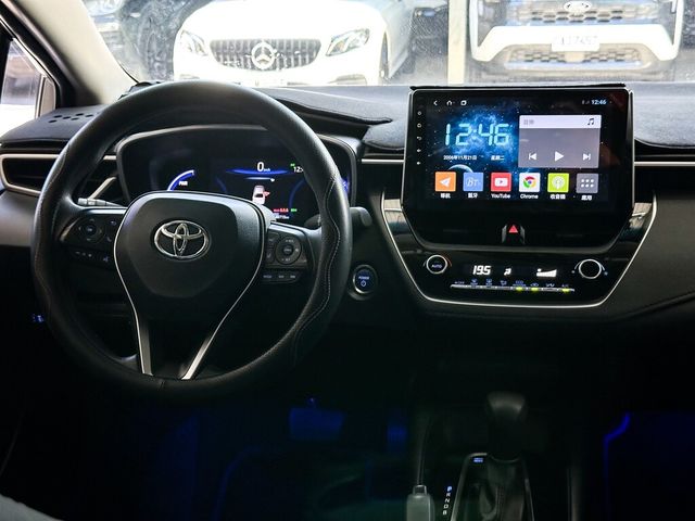 TOYOTA豐田 COROLLA ALTIS HYBRID  第3張相片