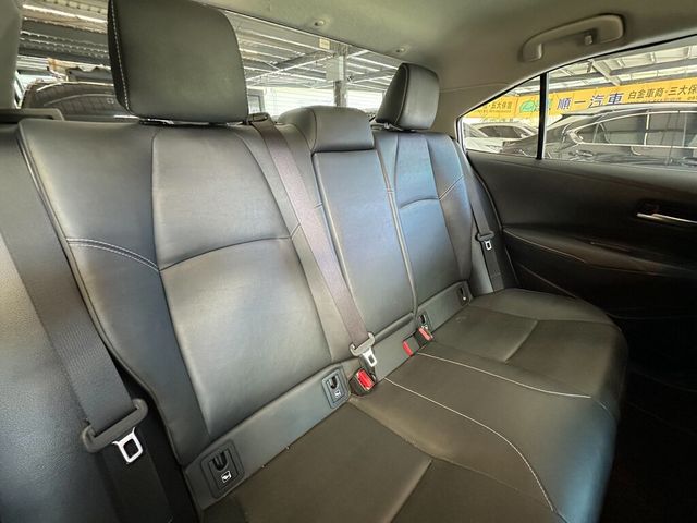 TOYOTA豐田 COROLLA ALTIS HYBRID  第6張相片