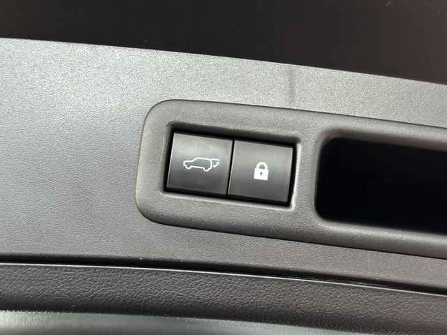 LEXUS凌志 UX250H  第16張相片
