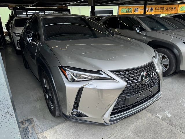 LEXUS凌志 UX200  第1張相片
