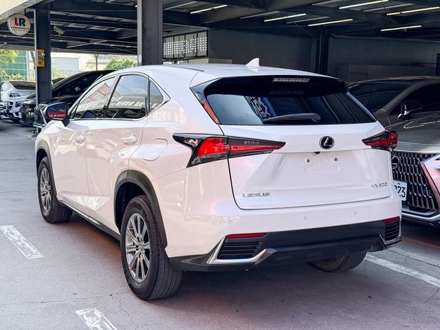 LEXUS凌志 NX200  第2張相片