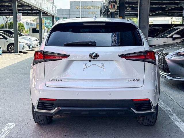 LEXUS凌志 NX200  第4張相片
