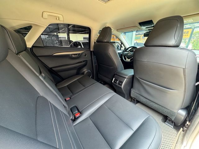 LEXUS凌志 NX200  第17張相片