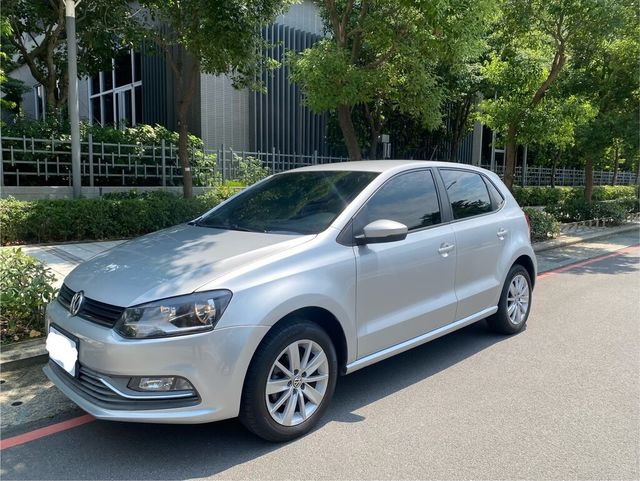 VOLKSWAGEN福斯 POLO  第2張相片