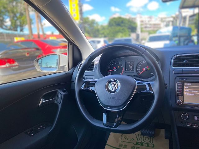 VOLKSWAGEN福斯 POLO  第5張相片
