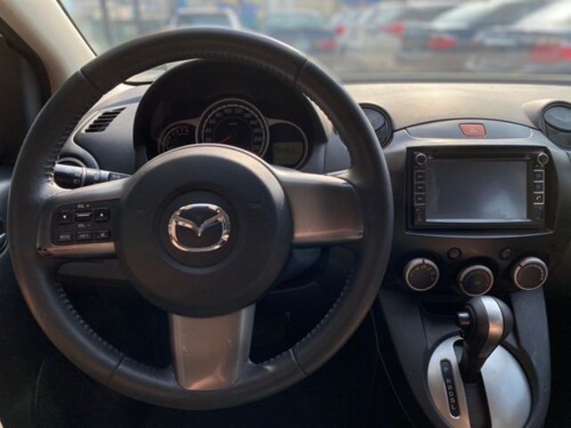 MAZDA馬自達 MAZDA 2  第4張相片