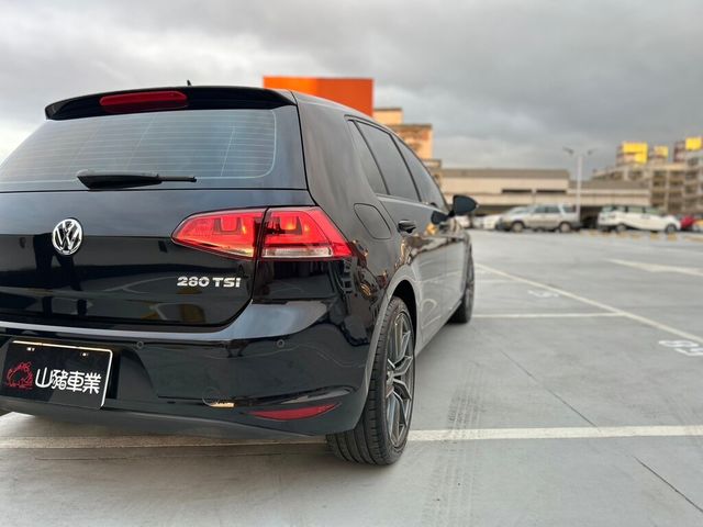 VOLKSWAGEN福斯 GOLF  第4張相片