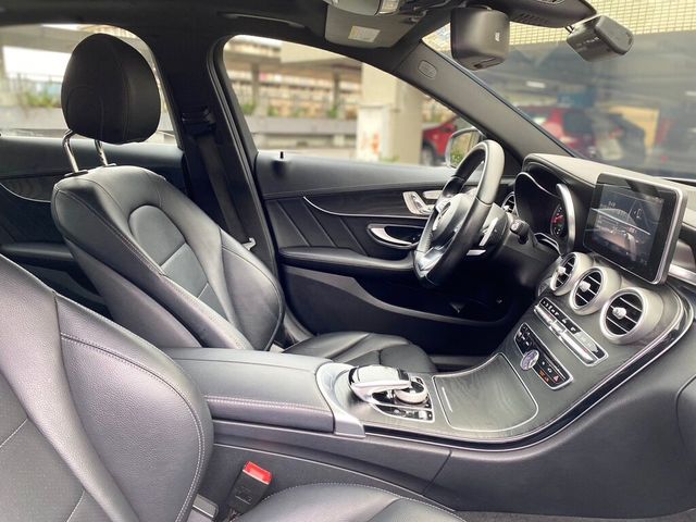 M-BENZ賓士 C300  第14張相片