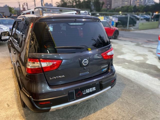 NISSAN日產 LIVINA  第6張相片