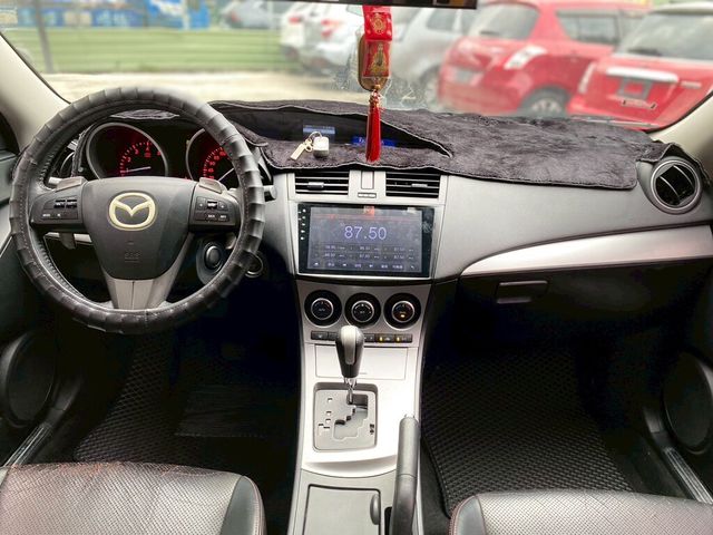 MAZDA馬自達 MAZDA 3  第5張相片