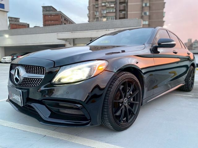 M-BENZ賓士 C300  第2張相片