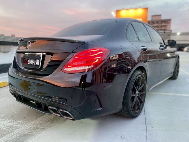 M-BENZ賓士 C300  第5張相片
