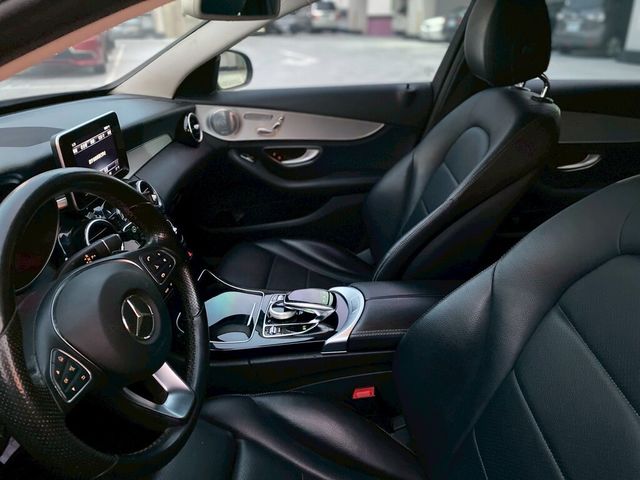 M-BENZ賓士 C300  第10張相片