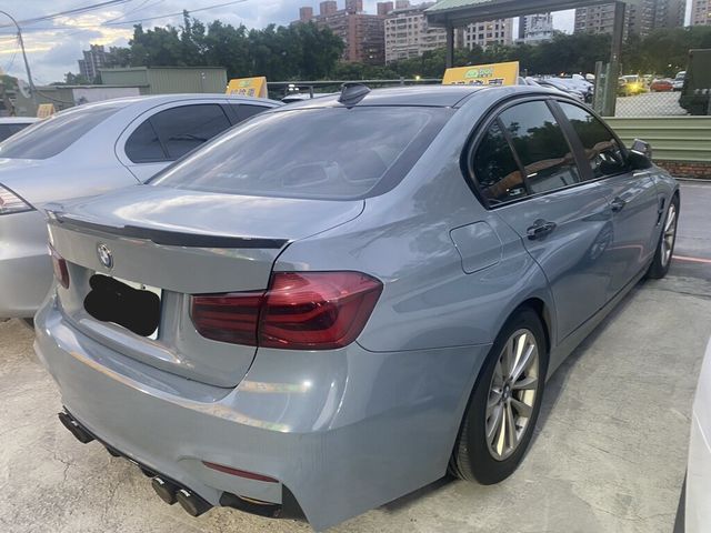 BMW寶馬 320I SPORT LINE  第4張相片