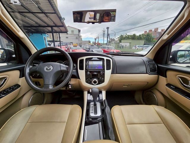 MAZDA馬自達 TRIBUTE  第5張相片