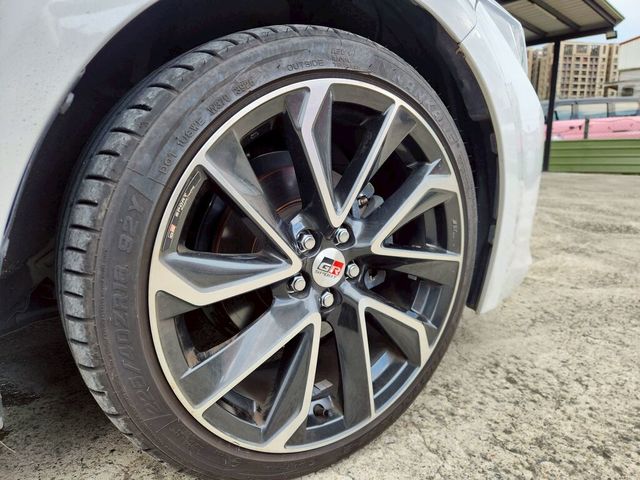 TOYOTA豐田 COROLLA  第5張相片
