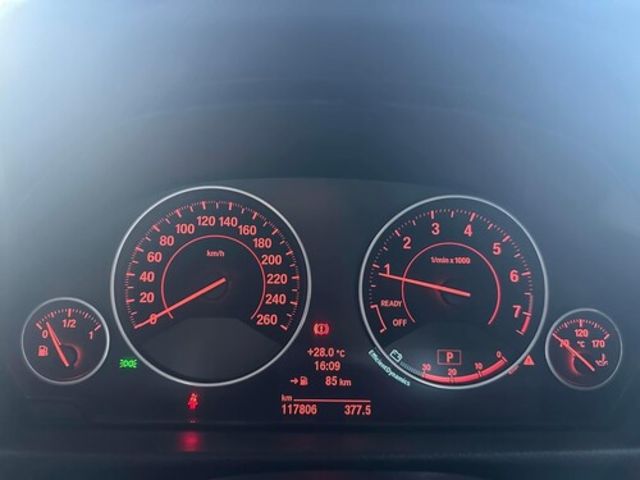 BMW寶馬 328I TOURING  第11張相片