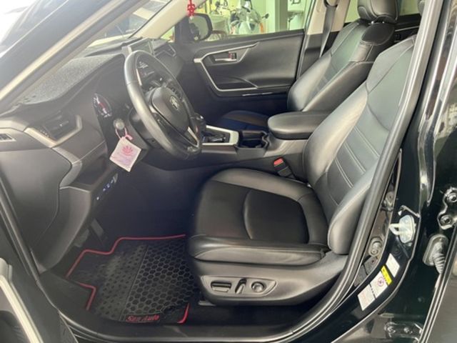 TOYOTA豐田 RAV4  第8張相片