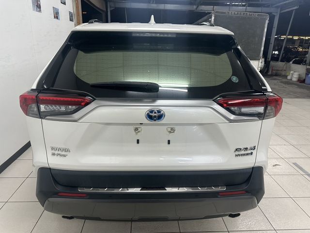 TOYOTA豐田 RAV4  第4張相片