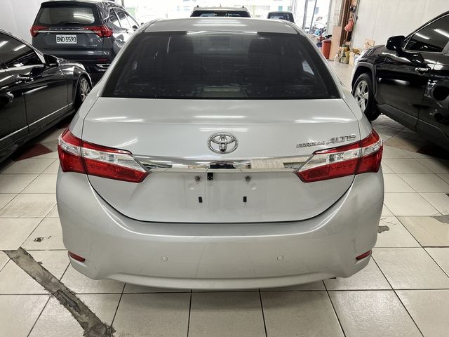 TOYOTA豐田 ALTIS  第7張相片