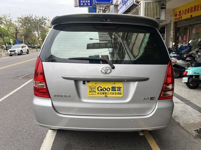TOYOTA豐田 INNOVA  第4張相片