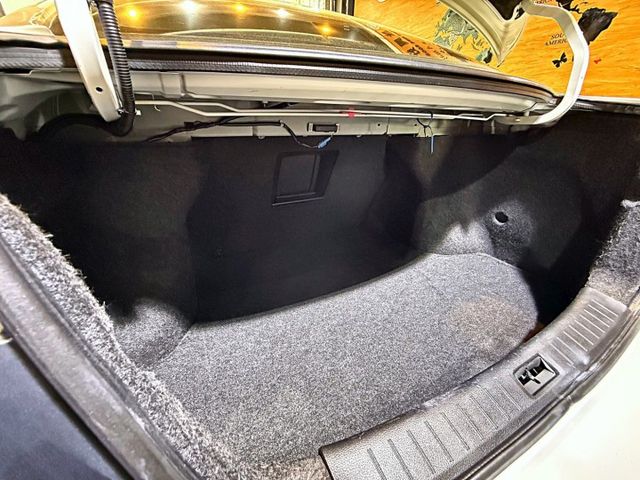 豪華影音版 I-KEY 雙安 摸門 定速 倒車顯影 恆溫 ABS 代步首選  第6張相片