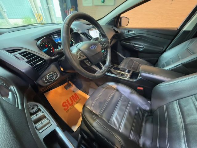 時尚經典型 新車99.9萬 天窗 I-KEY 快撥 定速 多功能方向盤 倒車顯影 電動尾門  第12張相片