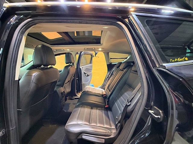 時尚經典型 新車99.9萬 天窗 I-KEY 快撥 定速 多功能方向盤 倒車顯影 電動尾門  第13張相片