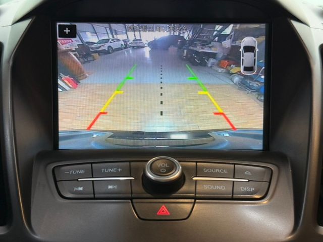 時尚經典型 新車99.9萬 天窗 I-KEY 快撥 定速 多功能方向盤 倒車顯影 電動尾門  第16張相片