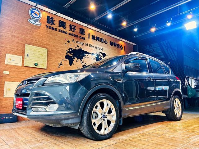 時尚柴油經典型 全景天窗 I-KEY 360度環景 多媒體影音系統 電動椅 定速 導航 安全首選  第1張相片