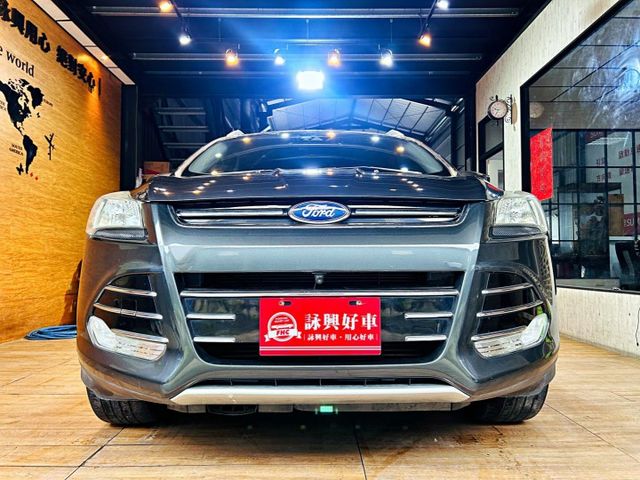 時尚柴油經典型 全景天窗 I-KEY 360度環景 多媒體影音系統 電動椅 定速 導航 安全首選  第3張相片