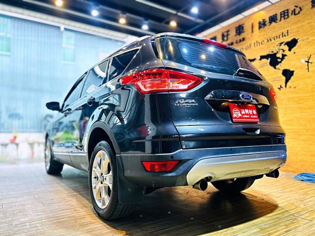 時尚柴油經典型 全景天窗 I-KEY 360度環景 多媒體影音系統 電動椅 定速 導航 安全首選  第4張相片