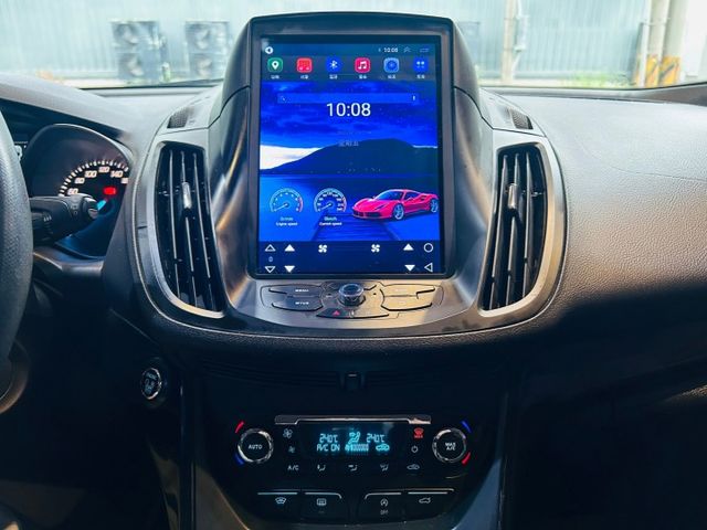 時尚柴油經典型 全景天窗 I-KEY 360度環景 多媒體影音系統 電動椅 定速 導航 安全首選  第14張相片