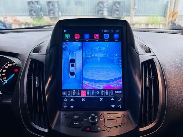 時尚柴油經典型 全景天窗 I-KEY 360度環景 多媒體影音系統 電動椅 定速 導航 安全首選  第15張相片