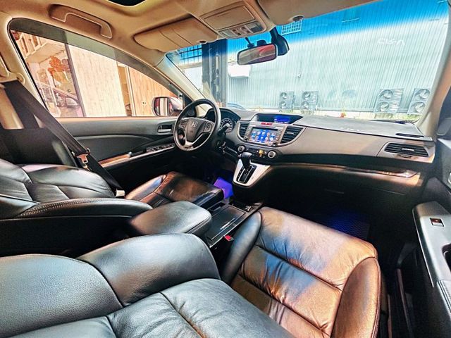 4代 2.4頂級 VTI-S 竟然不用30萬 天窗 4安 快撥 恆溫 倒車顯影 定速  第12張相片