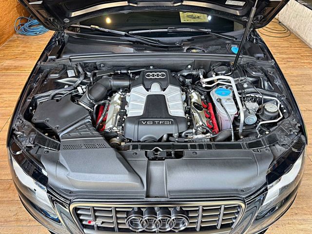 新車326萬 AUDI S4 只跑3萬! 天窗 換檔快撥 定速 電動椅 雙區恆溫  第20張相片