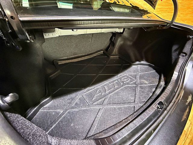 SAFETY+版 I-KEY 定速 恆溫 多媒體影音 導航 倒車顯影 電動後視鏡  第6張相片
