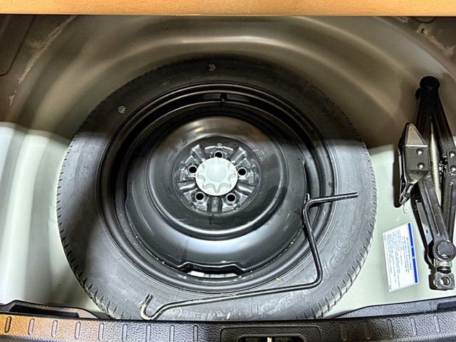 SAFETY+版 I-KEY 定速 恆溫 多媒體影音 導航 倒車顯影 電動後視鏡  第7張相片