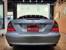 E200K 1.8CC 只跑12萬 天窗 6安 快撥 導航 循跡 定速 雙電動椅 恆溫 ABS 安全首選  第5張縮圖