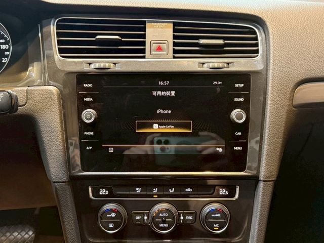 280 TSI COMFORLINE 18年式 1.4渦輪 I-KEY 6安 倒車顯影 定速  第14張相片