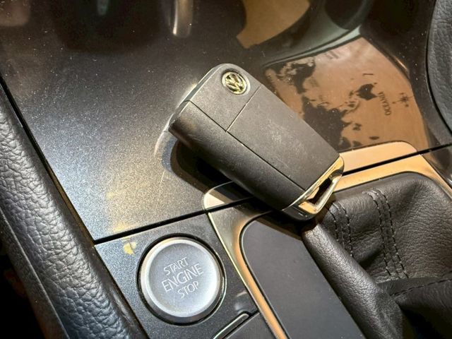 280 TSI COMFORLINE 18年式 1.4渦輪 I-KEY 6安 倒車顯影 定速  第16張相片