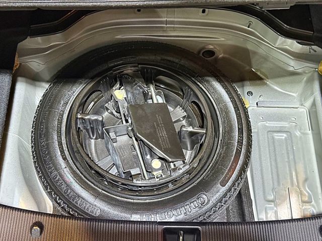 新車259萬 天窗 6安 恆溫 循跡 雙電動椅 ABS 歐系底盤 安全首選  第7張相片