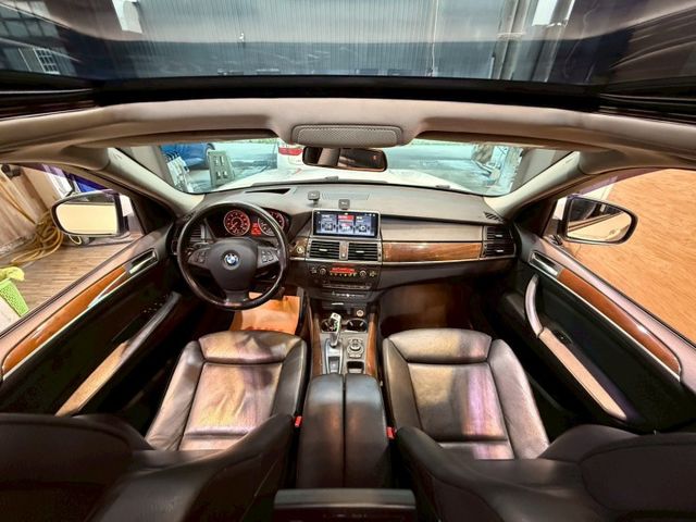 稀有七人座 I-KEY 全景天窗 電動椅 恆溫 定速 多媒體影音 倒車顯影 電動尾門  第9張相片